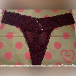 2/$10 Victoria’s Secret Thong
